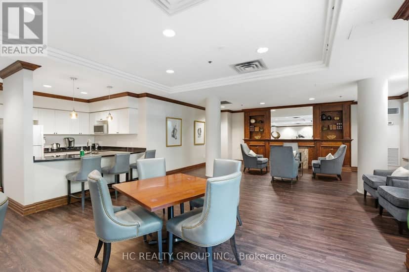 713 - 17 Michael Power Place — photo 16 of 18