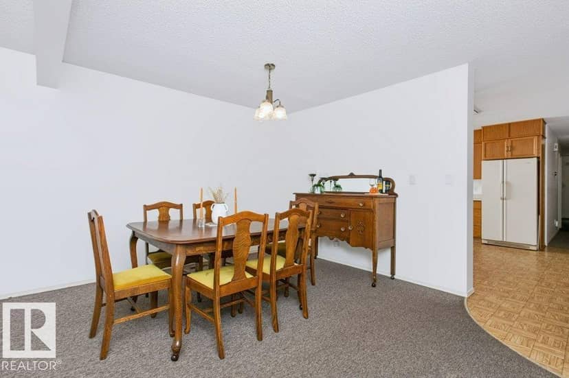 10057 91 AV NW NW — photo 18 of 40