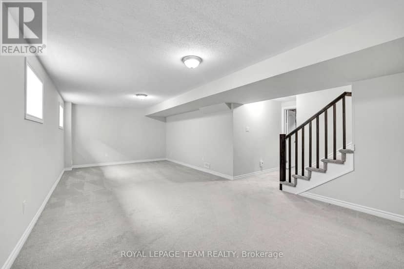 59 Moonbeam Street — photo 27 of 33