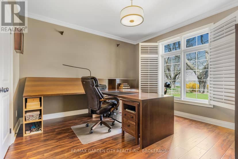 3089 Niagara River Parkway — photo 21 of 40