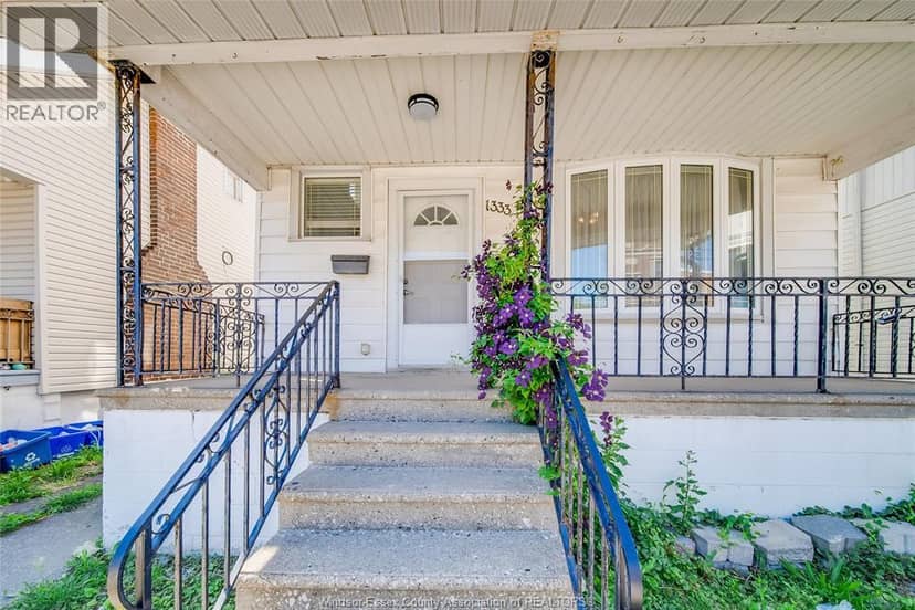 1333 Wyandotte Street — photo 2 of 25