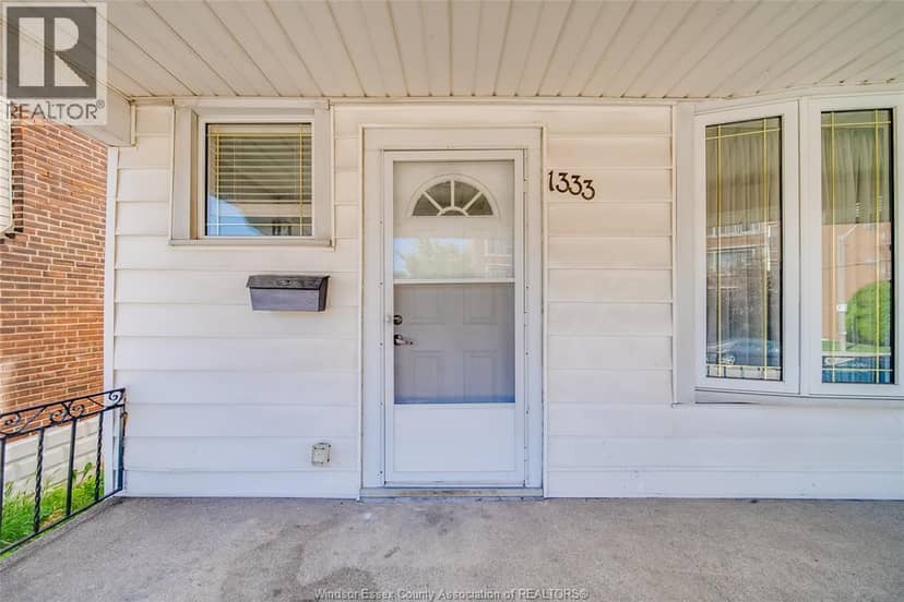 1333 Wyandotte Street — photo 3 of 25