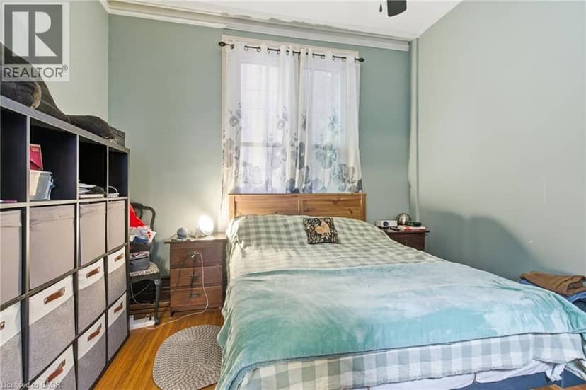 30 ONTARIO Avenue — photo 12 of 40