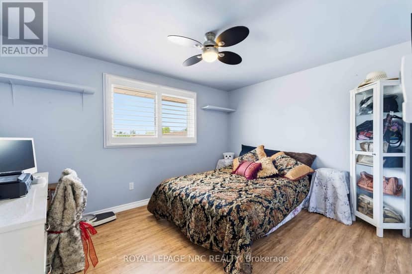 1095 Green Acres Drive — photo 20 of 40