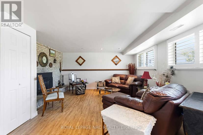 1095 Green Acres Drive — photo 26 of 40