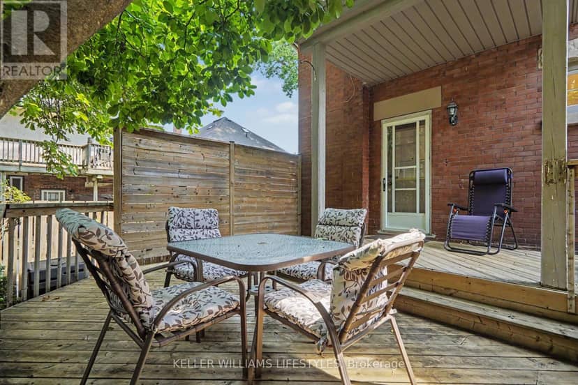 31 Gerrard Street — photo 40 of 40