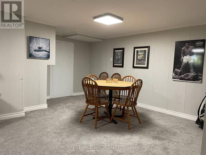 22 Dunblane Avenue — photo 8 of 26