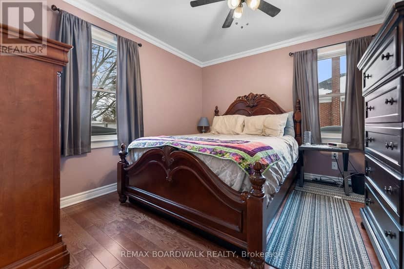 39 Condie Street — photo 15 of 40