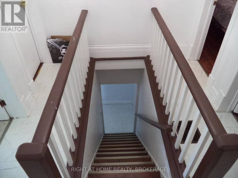 18 Almond Street — photo 24 of 31