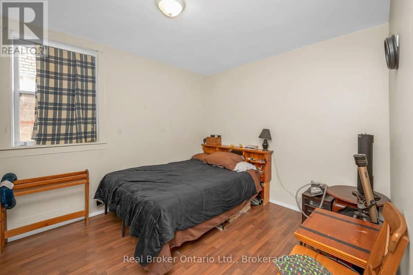 122 King Street — photo 31 of 40