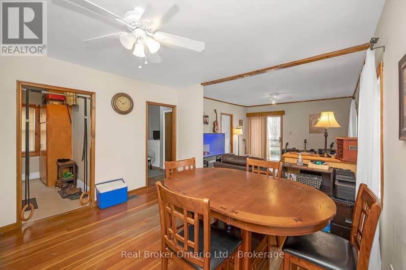 122 King Street — photo 37 of 40