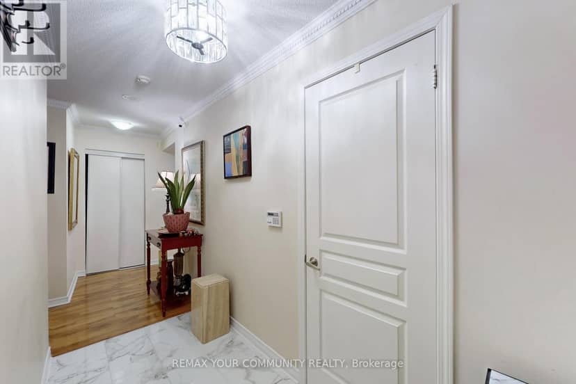 607 - 503 Beecroft Road — photo 33 of 40