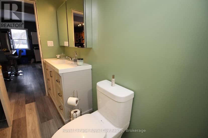 2557 Bruce Road — photo 15 of 30