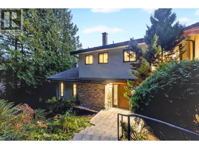 1375 BURNSIDE ROAD, West Vancouver, photo 5