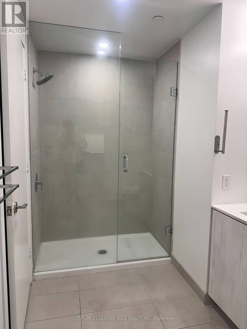 PH10 - 7890 Jane Street — photo 15 of 22