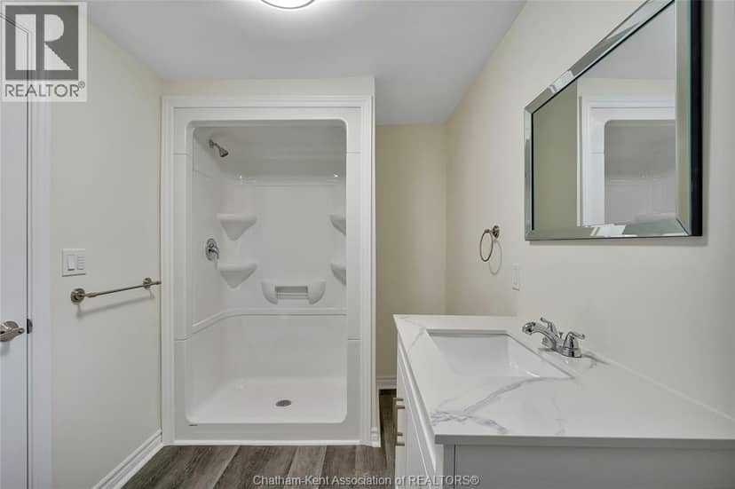 248 PARK AVENUE East — photo 19 of 40