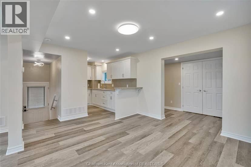 248 PARK AVENUE East — photo 2 of 40