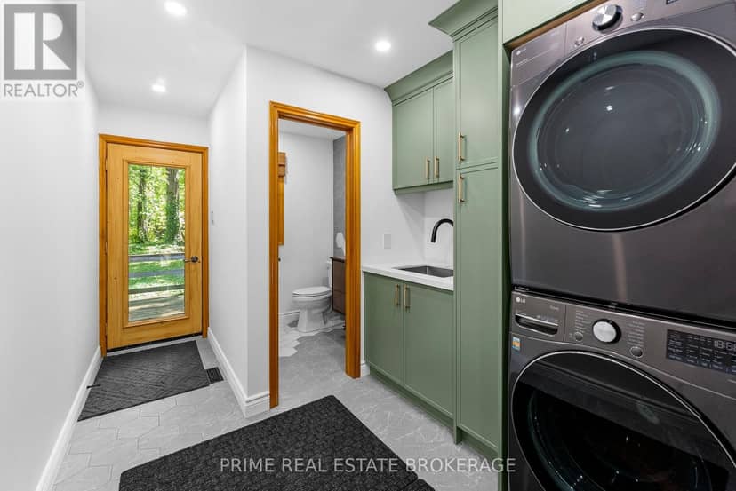 10392 Grand Oaks Drive — photo 19 of 40