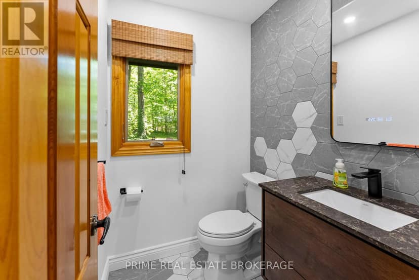 10392 Grand Oaks Drive — photo 21 of 40