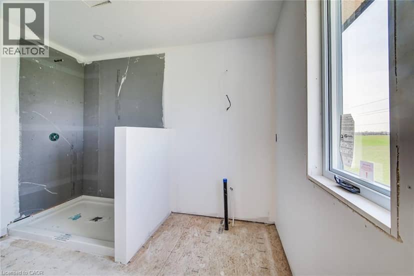 114 BEDELL Drive — photo 32 of 40