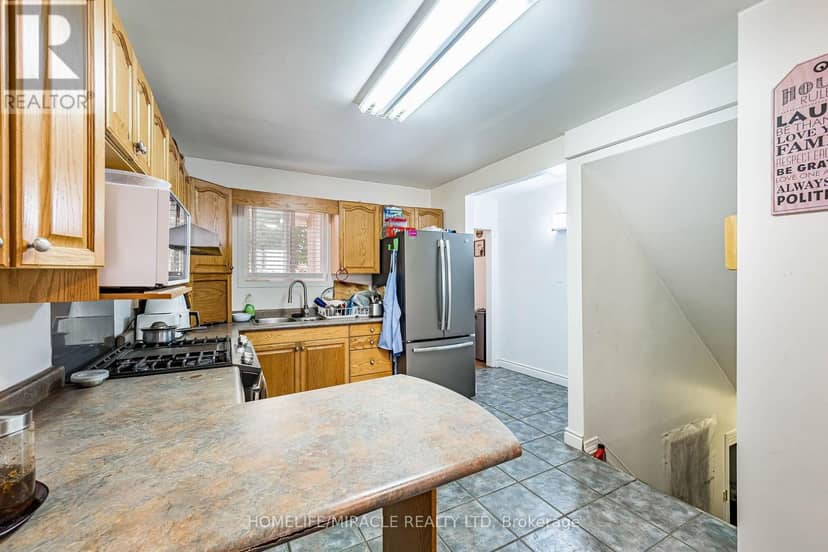 10662 Winston Churchill Boulevard — photo 13 of 40