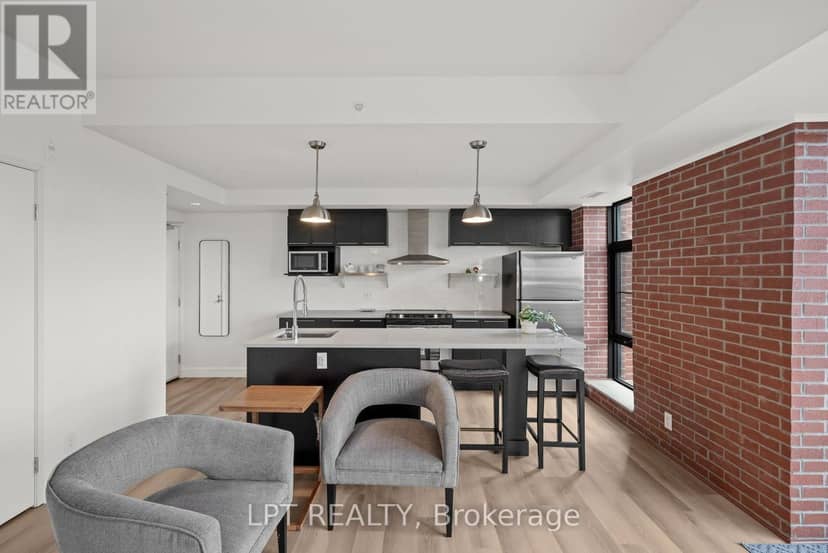 707 - 555 Anand Private — photo 19 of 39