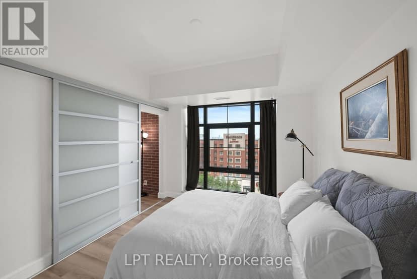 707 - 555 Anand Private — photo 31 of 39