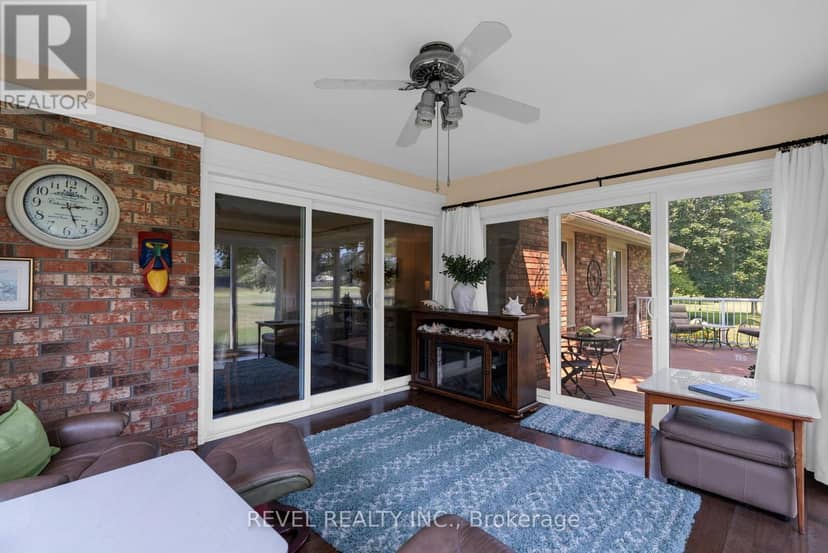 153 Bayshore Drive — photo 32 of 40
