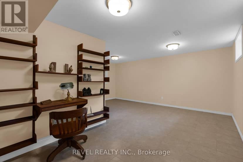 153 Bayshore Drive — photo 29 of 40