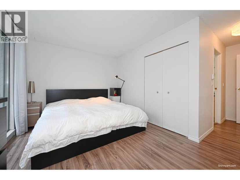 12 8820 Westminster Highway, Richmond