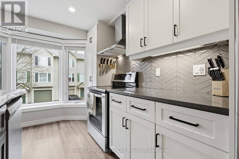 13 - 320 Alma Street — photo 7 of 28