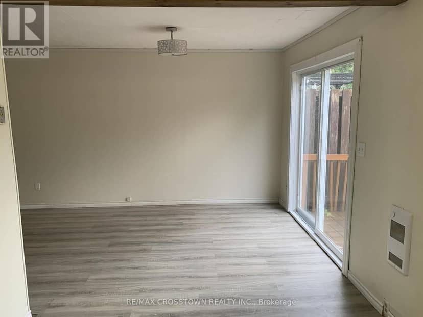 4716 Penetanguishene Road — photo 20 of 37