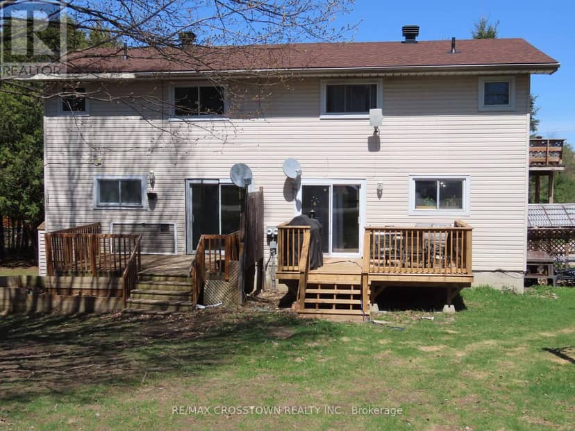 4716 Penetanguishene Road — photo 32 of 37