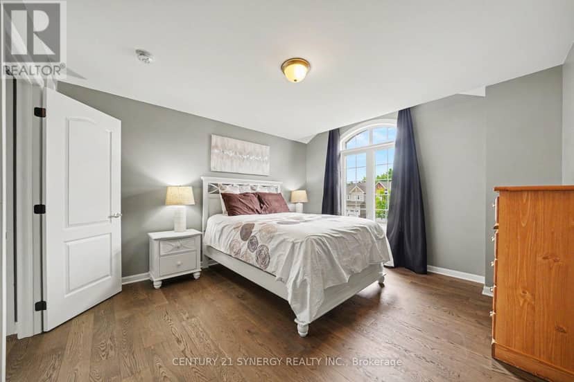 3207 Harvester Crescent — photo 16 of 31