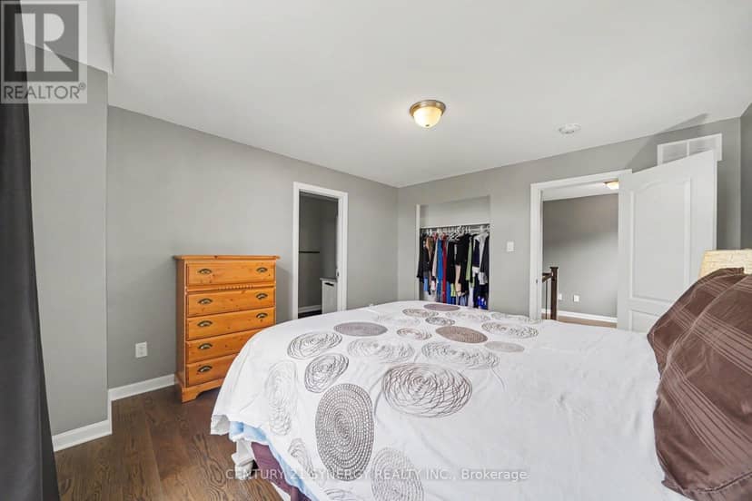 3207 Harvester Crescent — photo 17 of 31