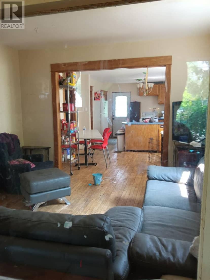 20 Main ST — photo 10 of 23