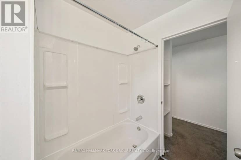 948 Lake Drive E — photo 19 of 40