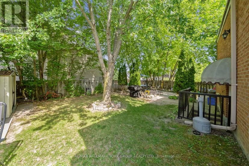 948 Lake Drive E — photo 27 of 40