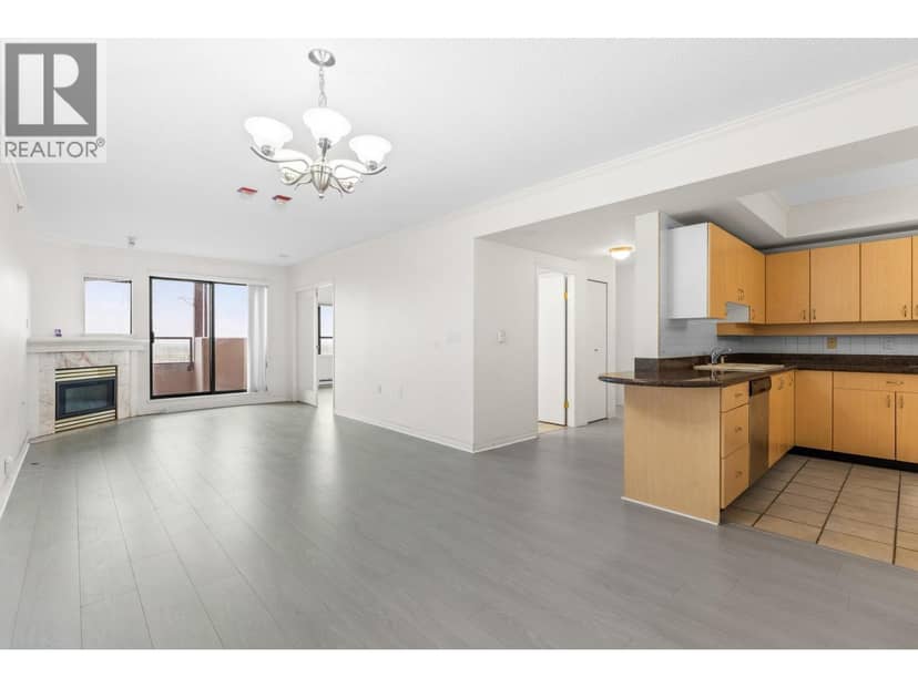 1605 6611 COONEY ROAD, Richmond, photo 2