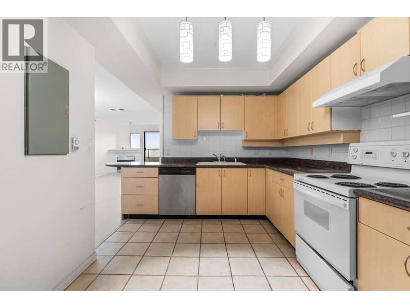 1605 6611 COONEY ROAD, Richmond, photo 4