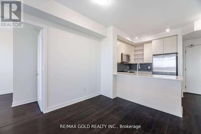 607 - 4633 Glen Erin Drive — photo 14 of 38