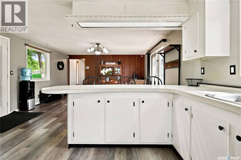 236 Osborne Avenue — photo 13 of 40