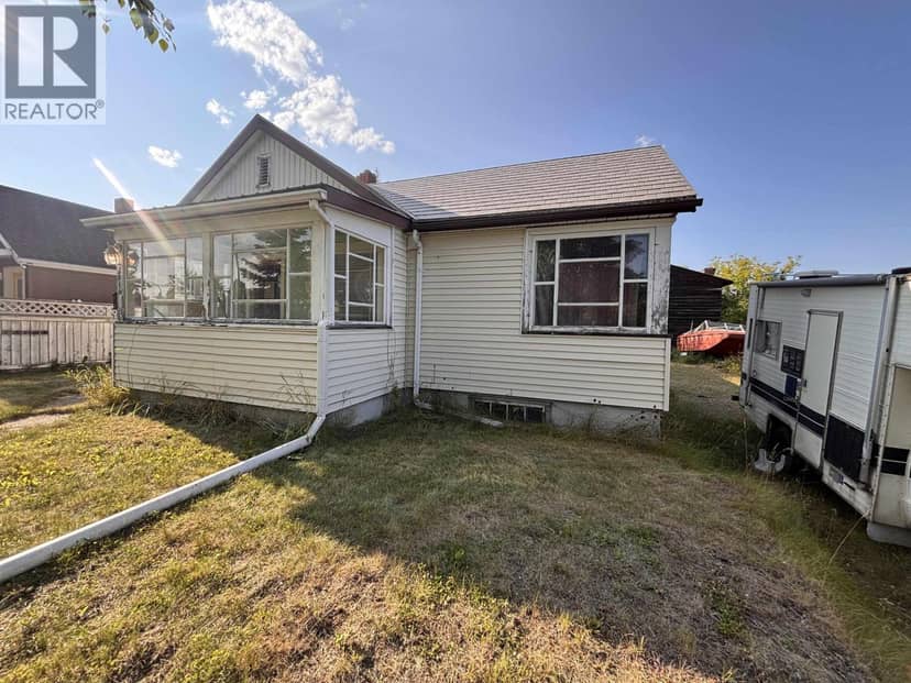 2066 ROSS CRESCENT, Prince George, photo 2