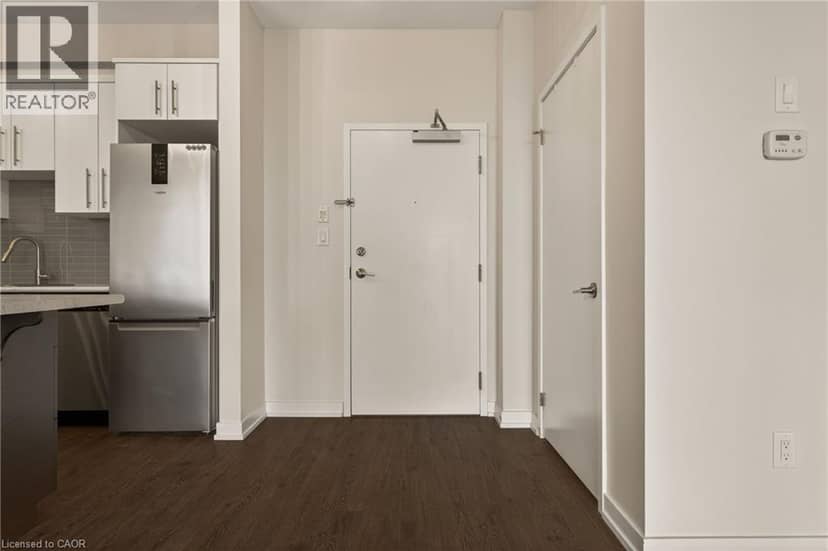 520 NORTH SERVICE Road Unit# 308 — photo 7 of 40