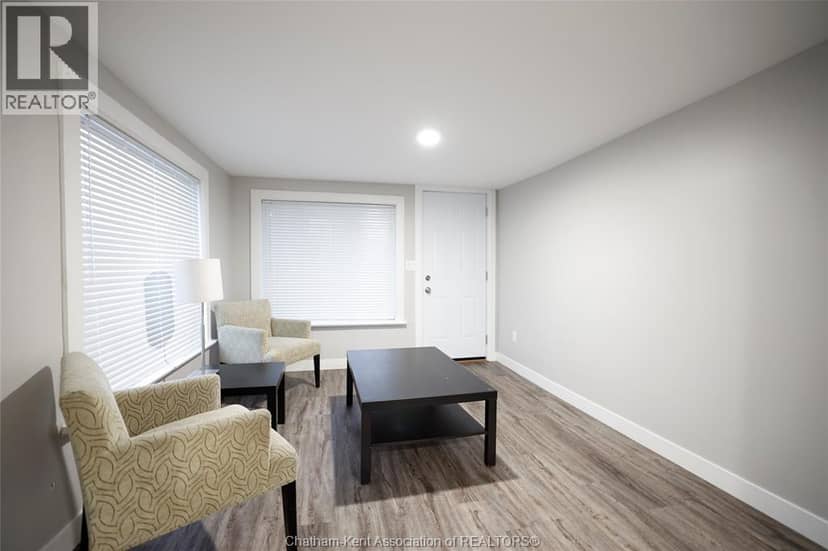 97 Taylor AVENUE — photo 4 of 26