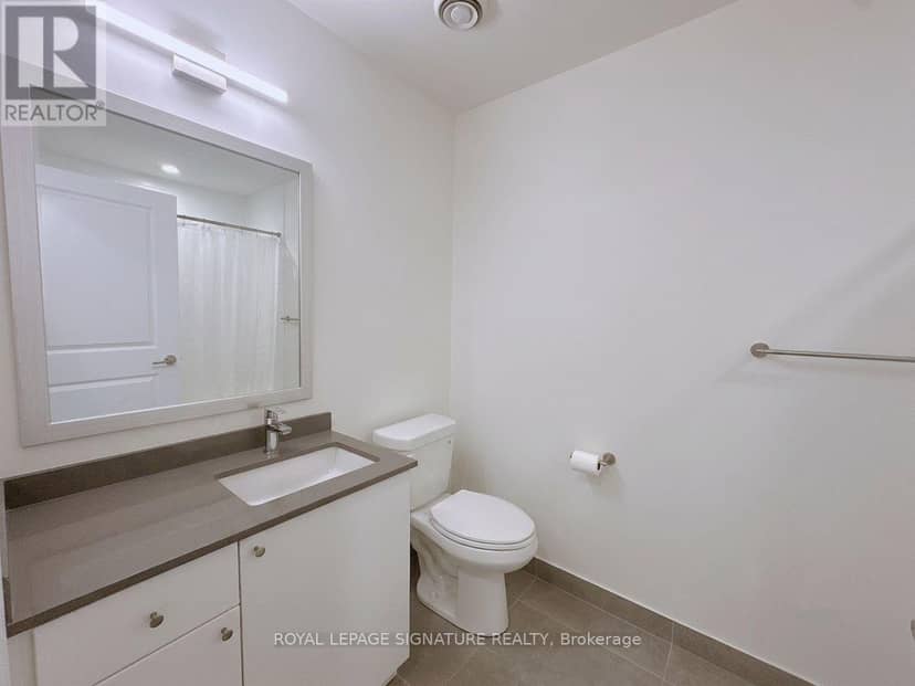 325 - 3270 Sheppard Avenue E — photo 7 of 15