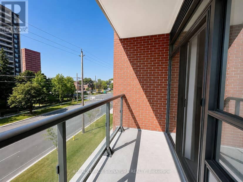 325 - 3270 Sheppard Avenue E — photo 8 of 15