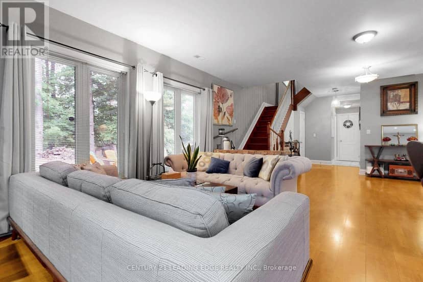 72 Bolsover Road — photo 10 of 40
