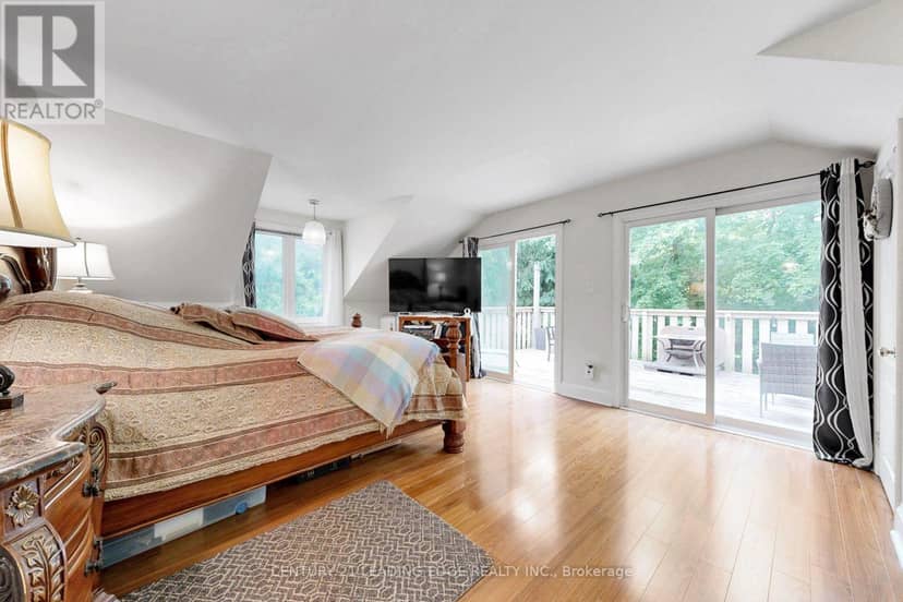 72 Bolsover Road — photo 32 of 40