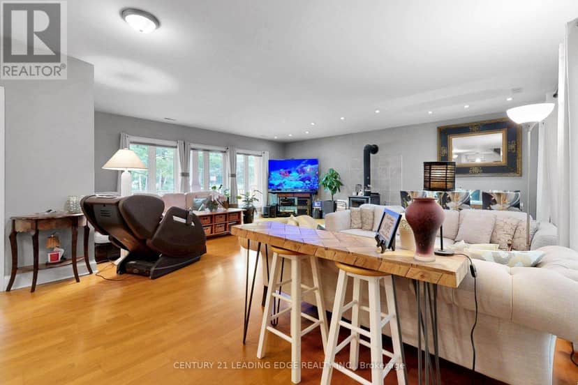 72 Bolsover Road — photo 8 of 40